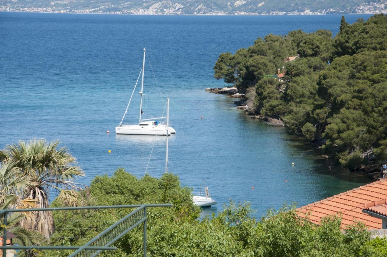 Apartments Gorana Splitska Εξωτερικό φωτογραφία