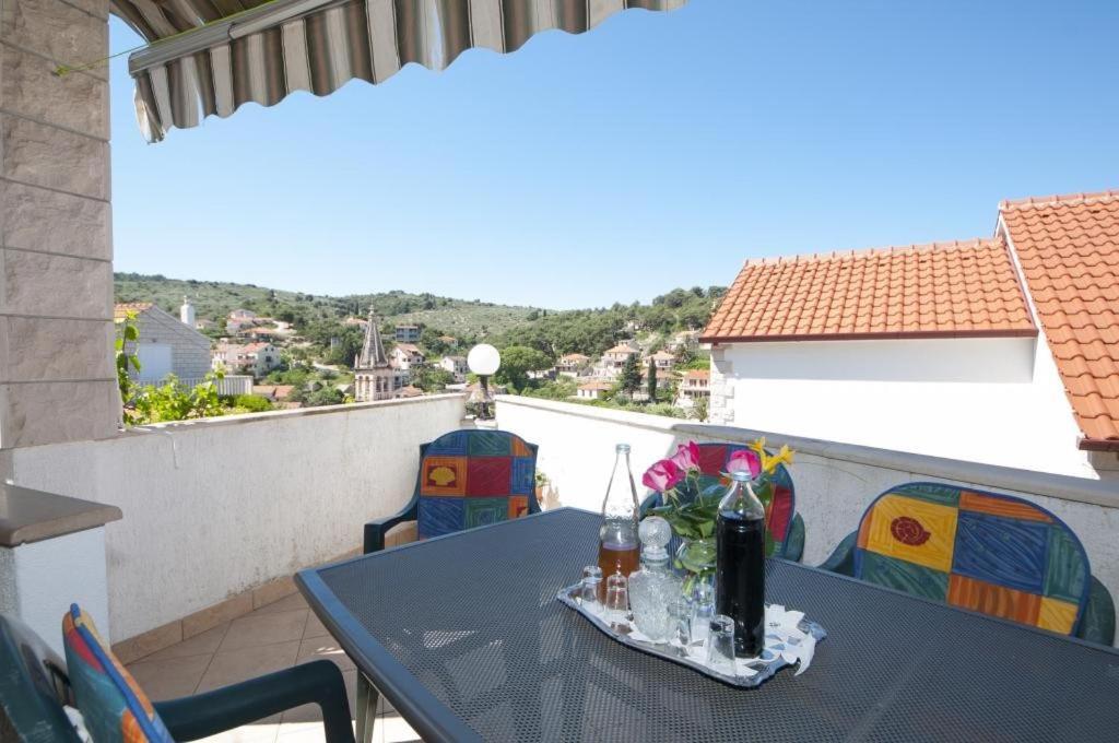 Apartments Gorana Splitska Δωμάτιο φωτογραφία