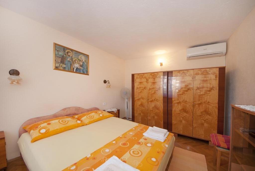 Apartments Gorana Splitska Δωμάτιο φωτογραφία