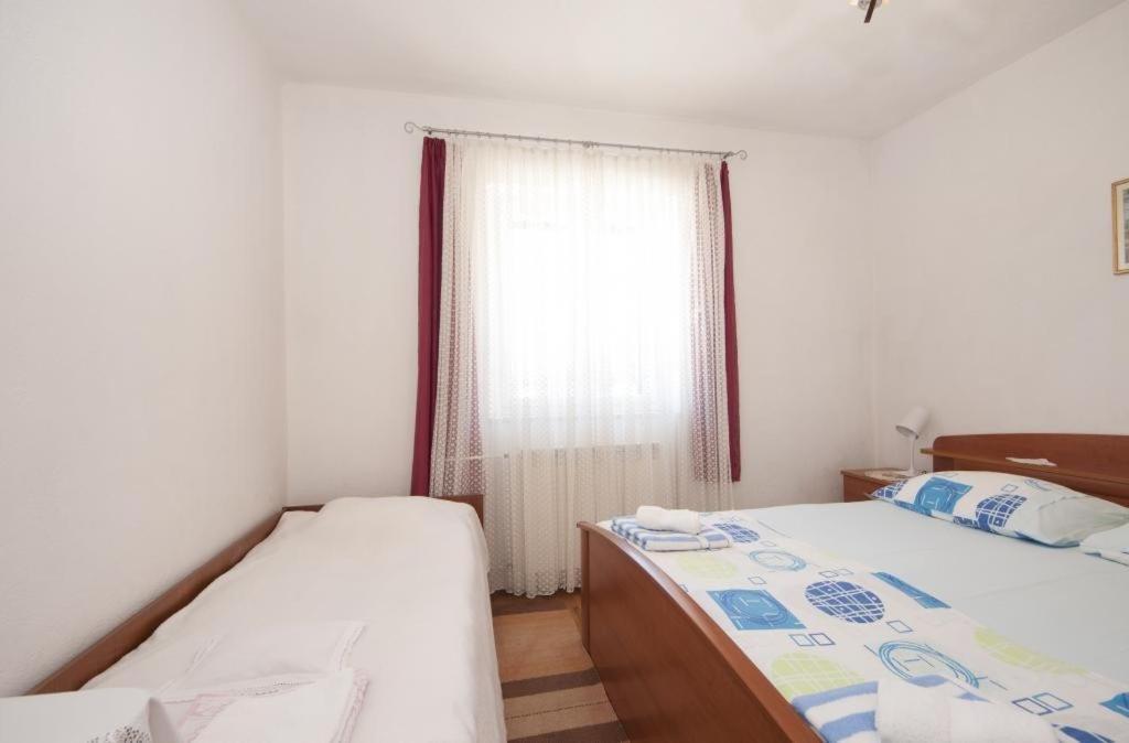 Apartments Gorana Splitska Δωμάτιο φωτογραφία